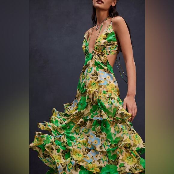 NWT ASTR Aneira Green Yellow Floral Tiered Ruffled Maxi Dress XL - Picture 3 of 10